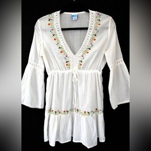 Soaked White/Multi boho embroidered bell sleeve V-neck crocheted  cover …